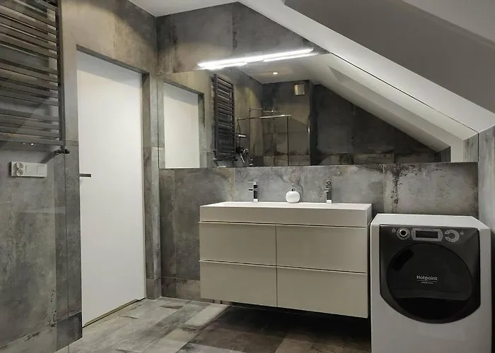 7 Stars * Środa Śląska